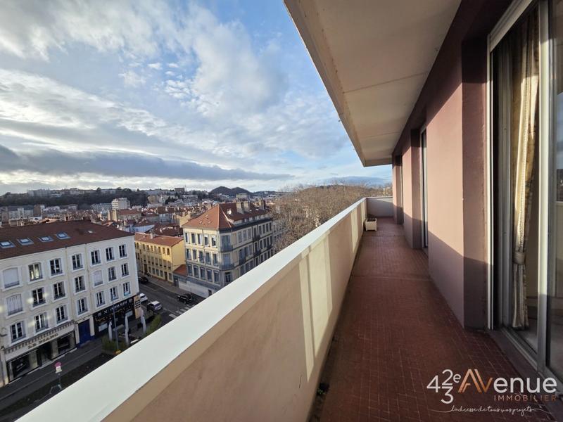 Appartement - 125 m² - 6 pièces