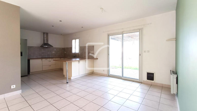 Maison - 88 m² - 4 pièces