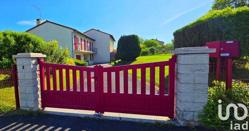 Maison - 104 m² - 5 pièces