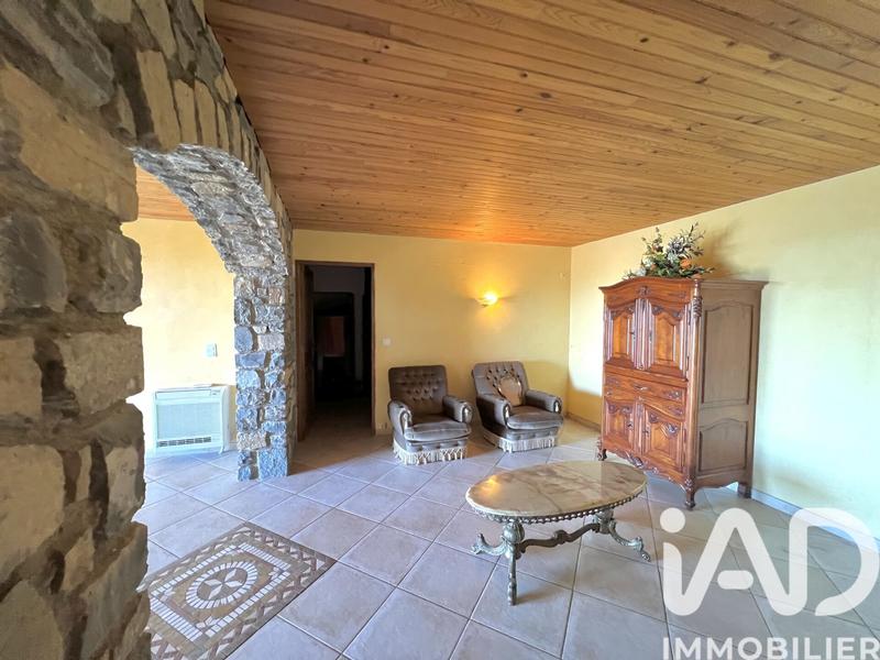 Maison - 193 m² - 8 pièces