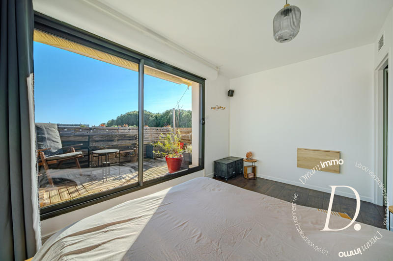 Appartement - 84 m² - 3 pièces