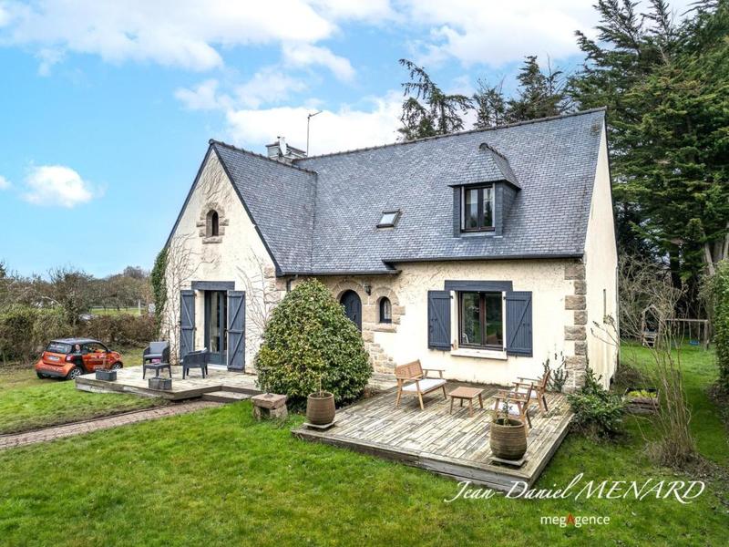 Maison - 135 m² - 6 pièces