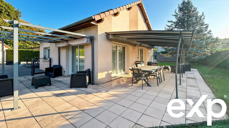 Maison - 112 m² - 5 pièces