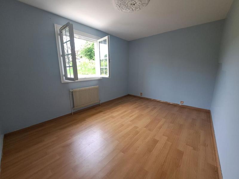 Maison - 93 m² - 4 pièces