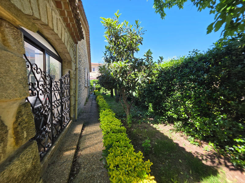 Maison - 151 m² - 6 pièces