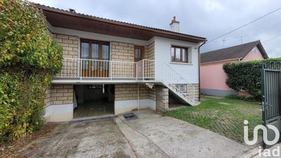 Maison - 92 m² - 5 pièces