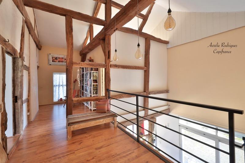Maison - 216 m² - 6 pièces