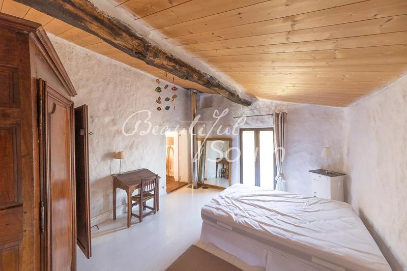 Mas - 160 m² - 7 pièces