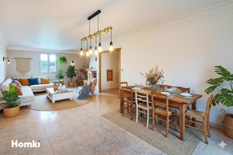 Maison - 127 m² - 6 pièces