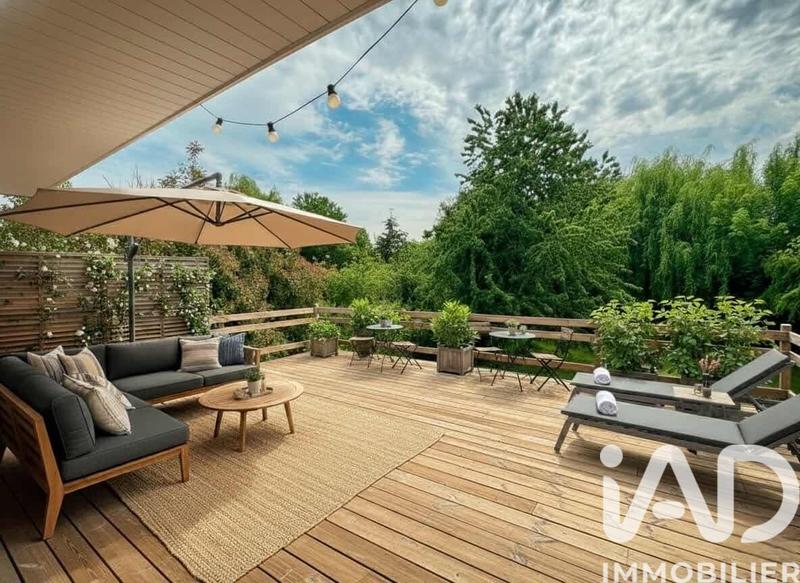 Maison - 99 m² - 4 pièces