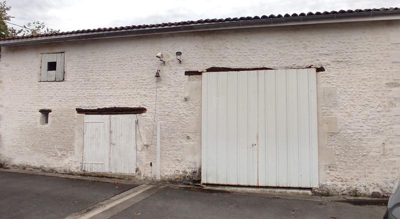 Maison ancienne - 180 m² - 7 pièces