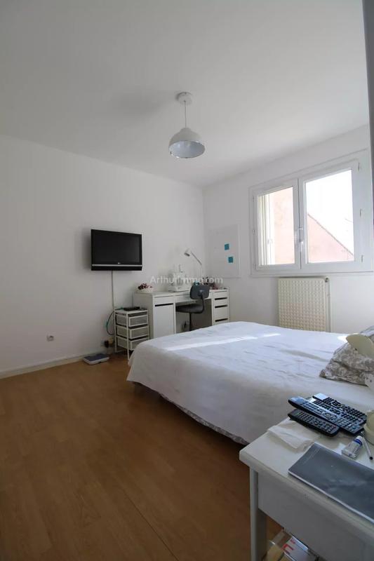 Maison - 96 m² - 5 pièces