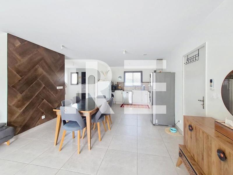 Maison - 111 m² - 5 pièces