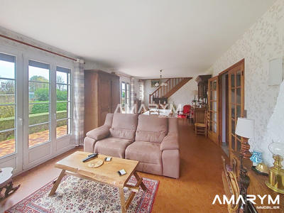 Maison - 180 m² - 6 pièces