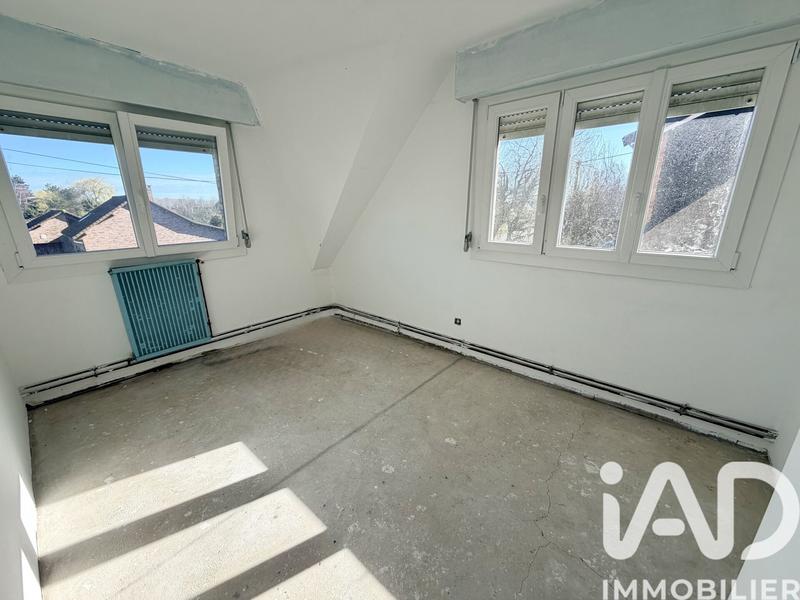 Maison - 98 m² - 5 pièces