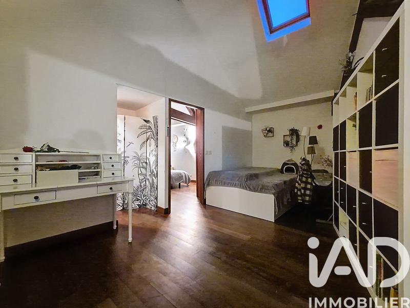Appartement - 130 m² - 4 pièces
