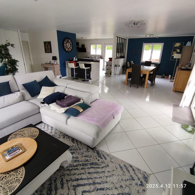 Maison traditionnelle - 166 m² - 5 pièces