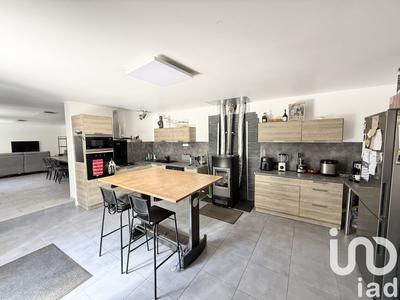 Maison de village - 196 m² - 9 pièces