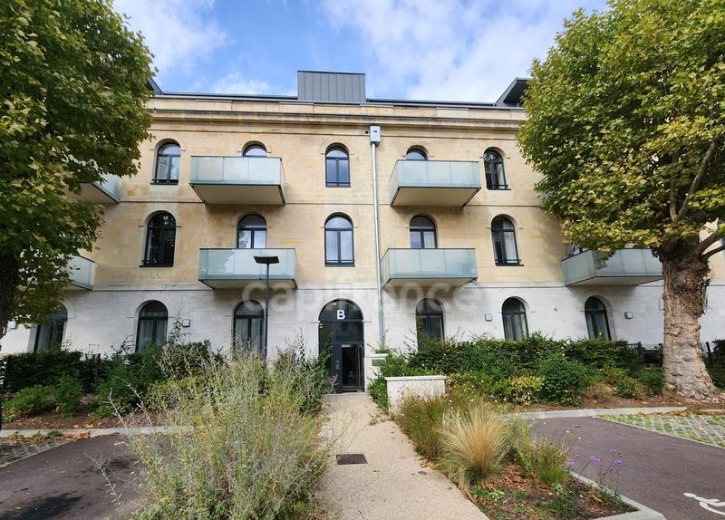 Appartement - 76 m² - 3 pièces