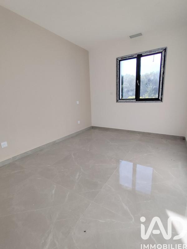 Maison - 86 m² - 5 pièces