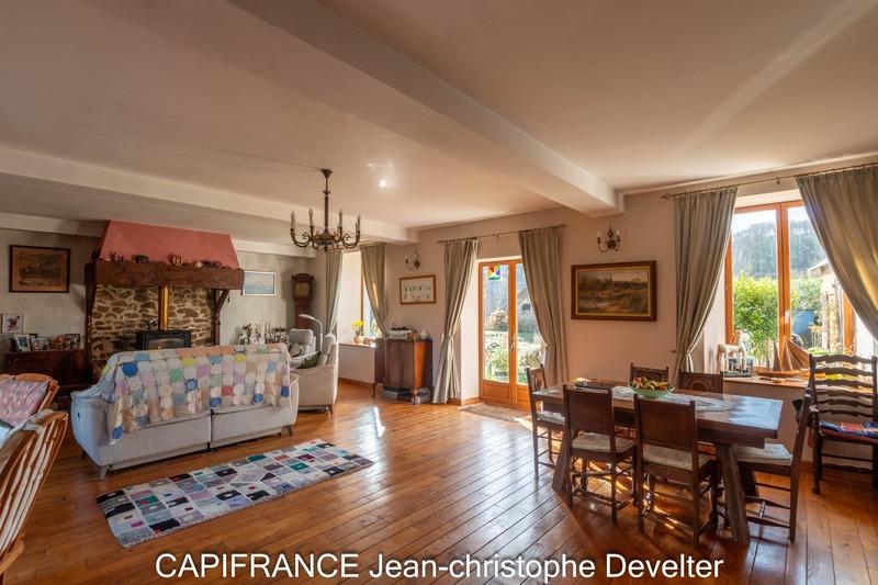 Maison en pierre - 125 m² - 5 pièces