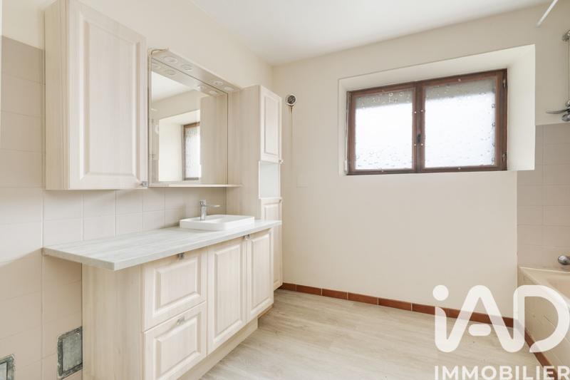 Maison de village - 196 m² - 6 pièces