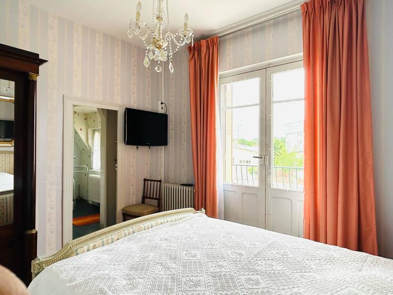 Villa - 121 m² - 6 pièces