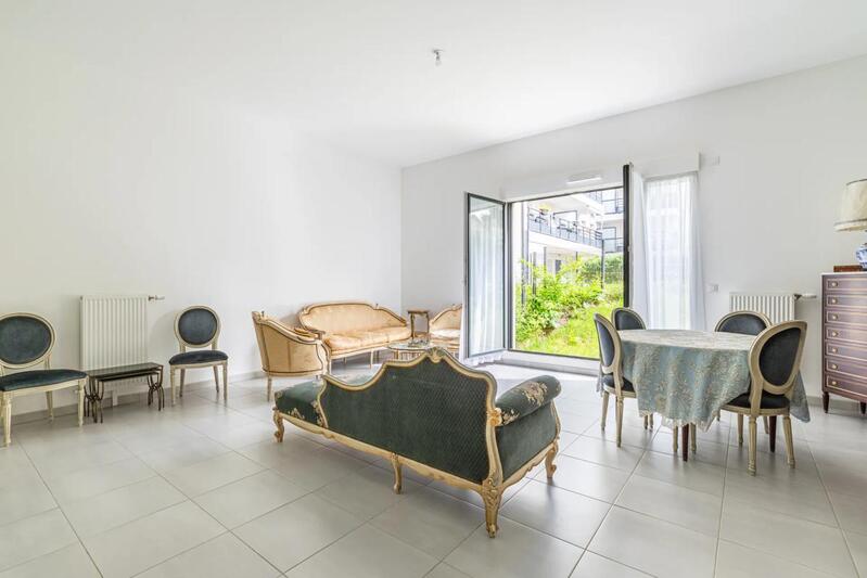 Appartement - 84 m² - 4 pièces