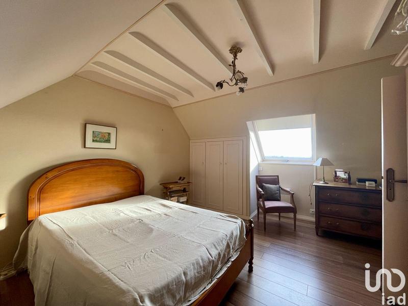 Maison - 142 m² - 7 pièces