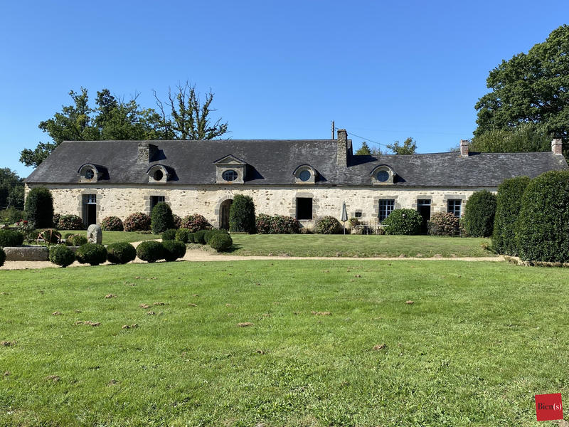 Manoir - 475 m² - 8 pièces