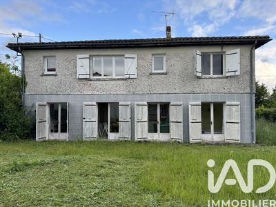 Maison - 180 m² - 7 pièces