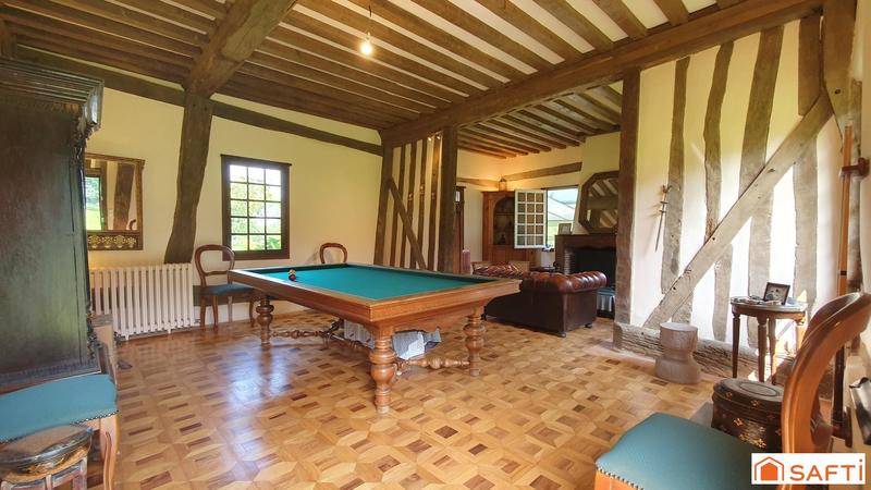 Propriété - 377 m² - 16 pièces