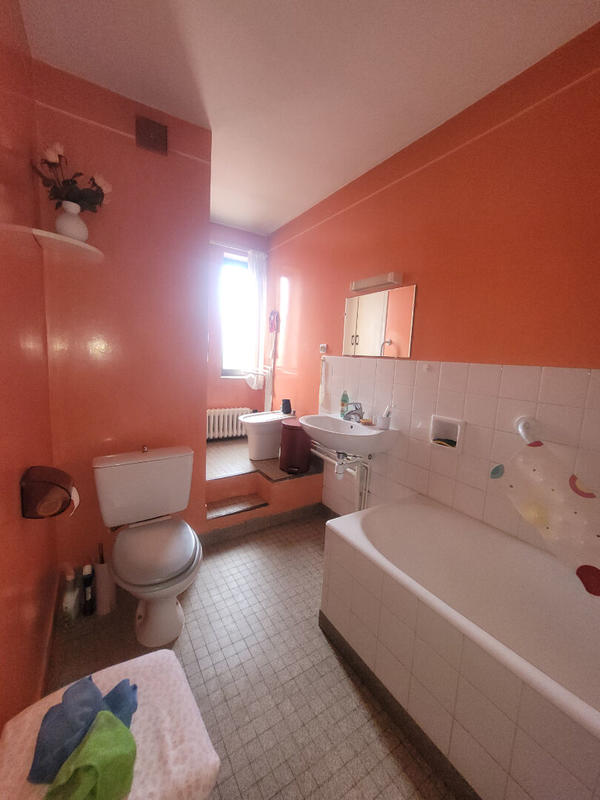 Maison - 110 m² - 6 pièces