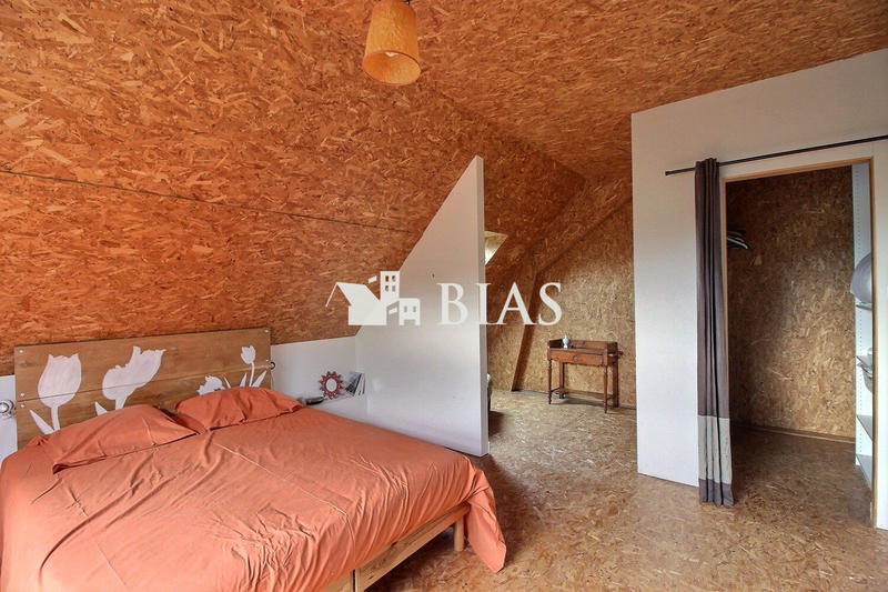 Maison contemporaine - 230 m² - 6 pièces