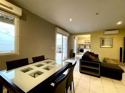 Maison - 120 m² - 4 pièces