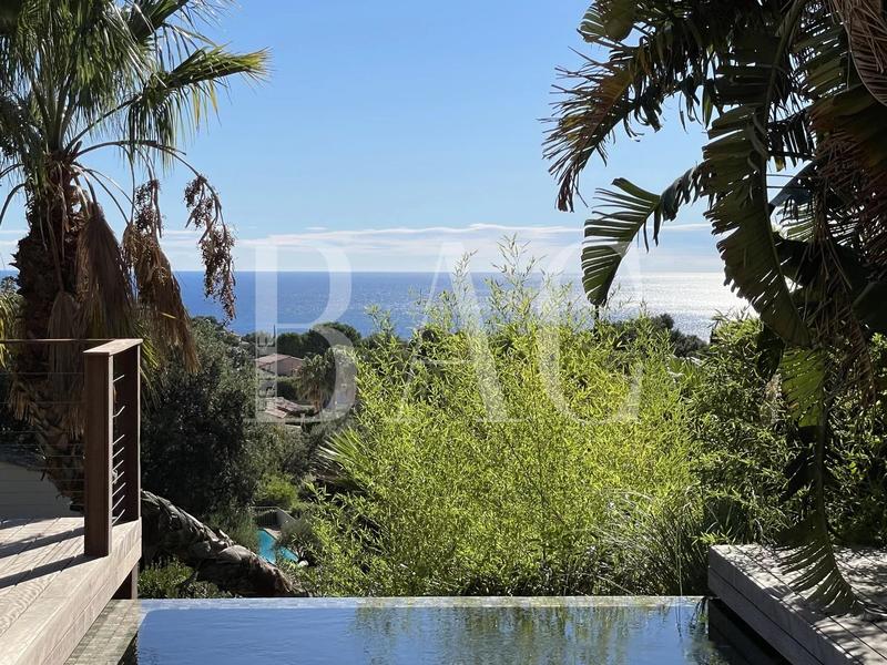 Villa - 400 m² - 11 pièces