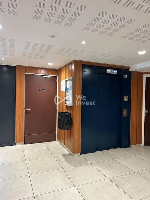 Immeuble - 1 220 m²