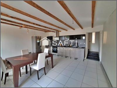 Maison - 96 m² - 6 pièces