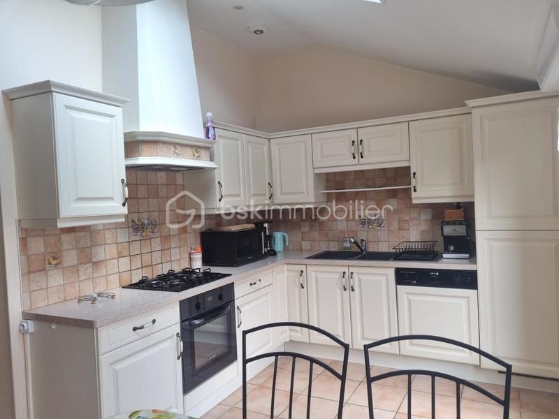 Maison en pierre - 100 m² - 6 pièces