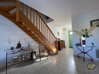 Maison - 122 m² - 5 pièces