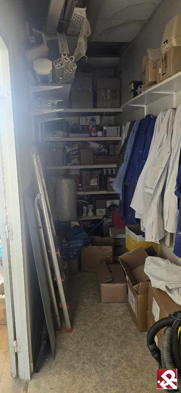 Maison - 216 m² - 5 pièces