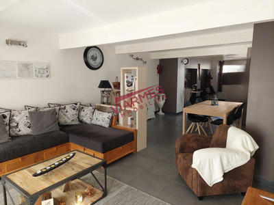 Maison - 102 m² - 5 pièces