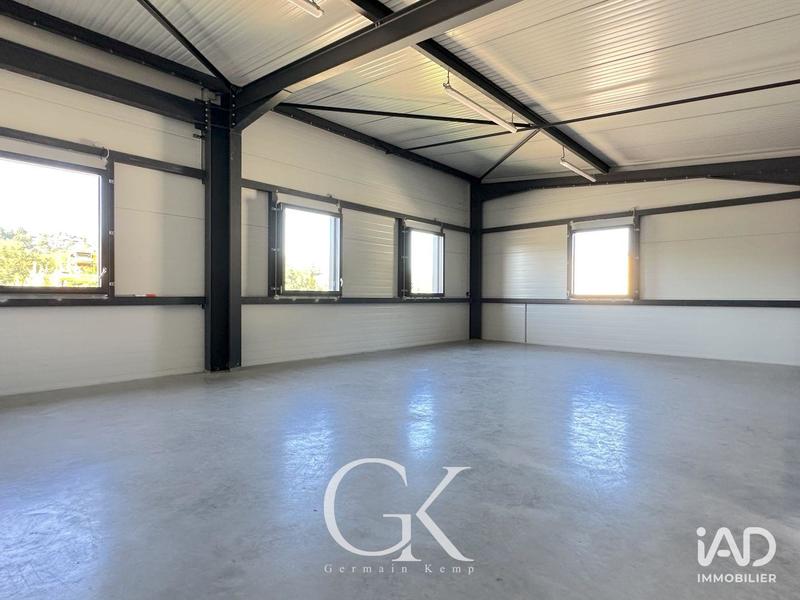 Local commercial - 275 m²