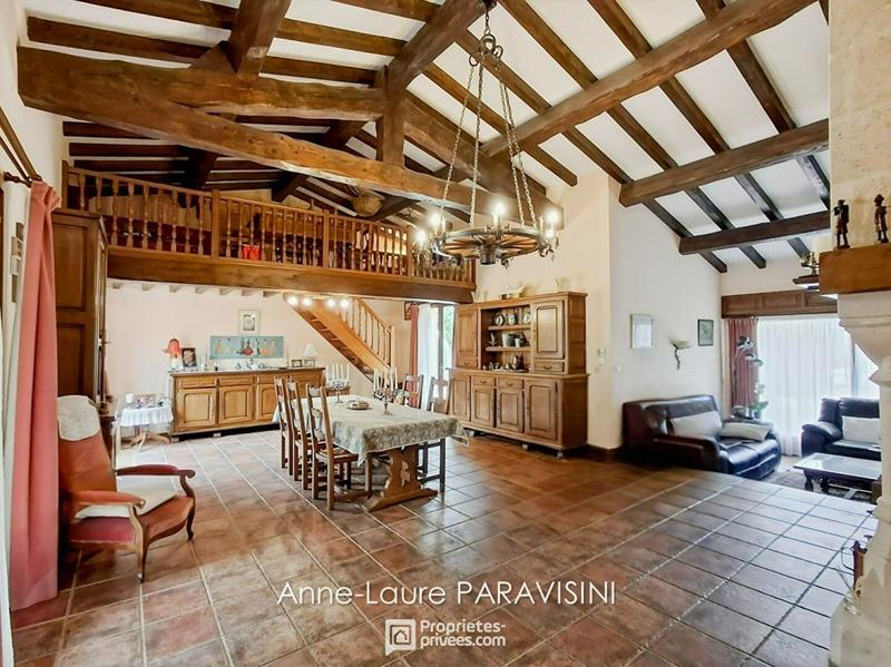 Maison - 150 m² - 5 pièces