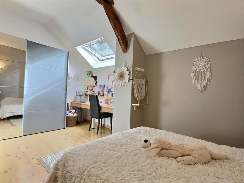 Maison - 240 m² - 6 pièces