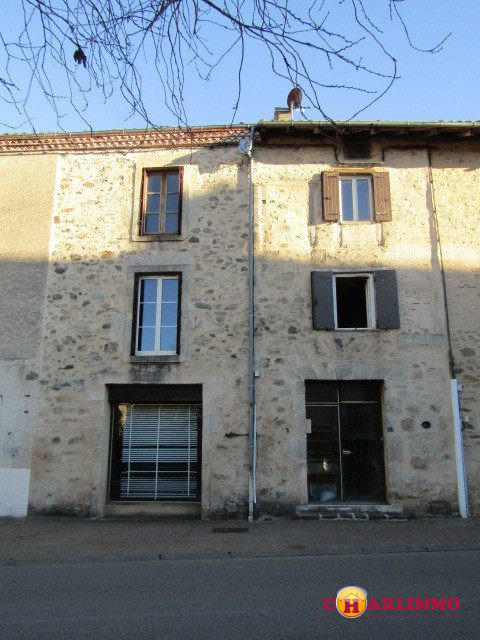 Maison traditionnelle - 77 m² - 4 pièces