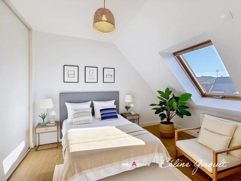 Pavillon - 120 m² - 6 pièces