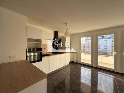 Appartement - 67 m² - 3 pièces