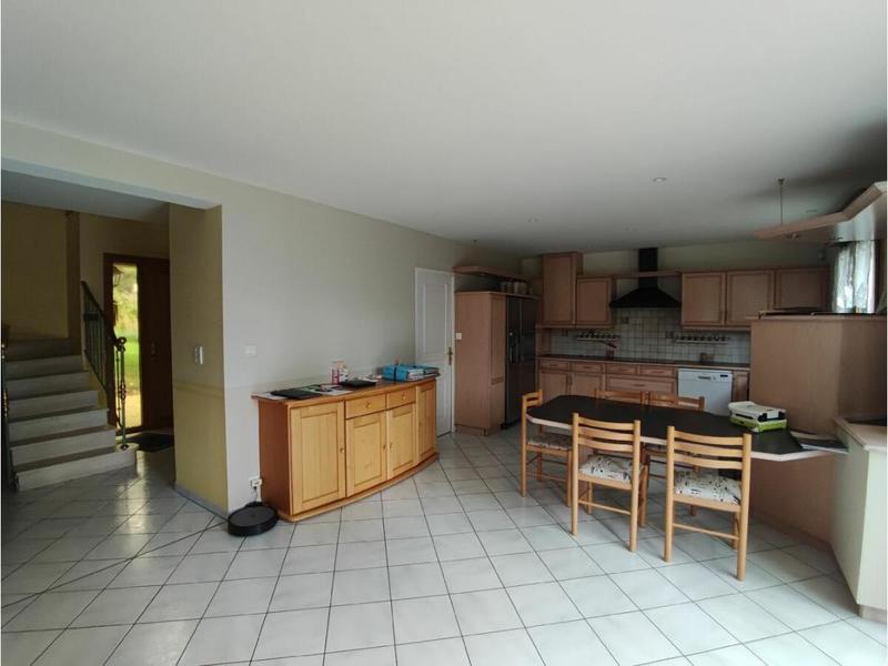 Pavillon - 186 m² - 8 pièces