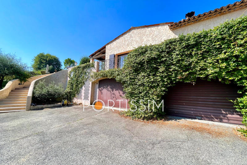 Maison - 149 m² - 6 pièces